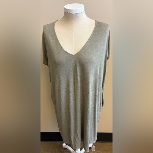 Aritzia Wilfred Grey Green High-Low Scoop V-neck Neck Short Sleeve Dress Medium - Picture 2 of 8